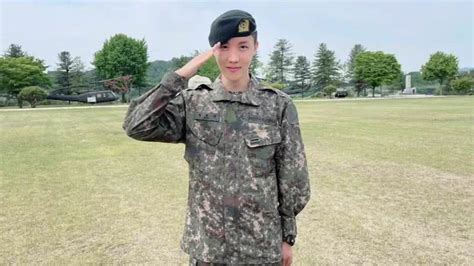 J Hope Do Bts Ganha Pr Mio No Ex Rcito Sul Coreano