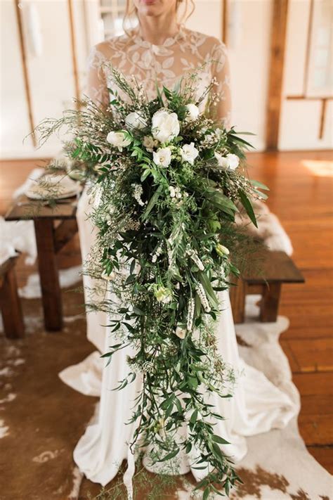 Greenery Wedding Ideas Diy Cascading Bridal Bouquets With