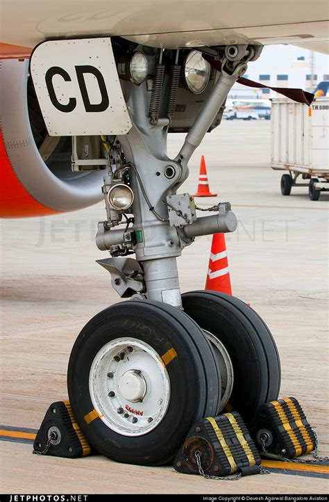 Nose Landing Gear Airbus A Vt Scd Bangalore Bengaluru Int