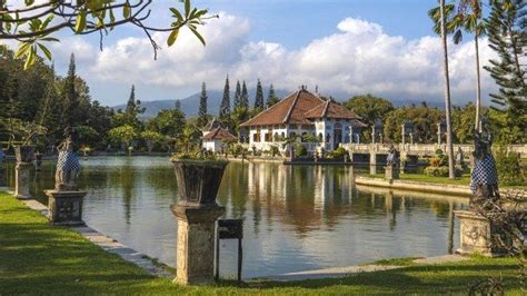 Sejarah Dan Daya Tarik Taman Ujung Sukasada Di Desa Tumbu Karangasem