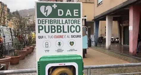 Genova Installati Defibrillatori Pubblici Nelle Tre Principali Piazze