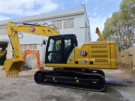 Caterpillar Cat Gc Tracked Excavator For Sale Hong Kong Bu