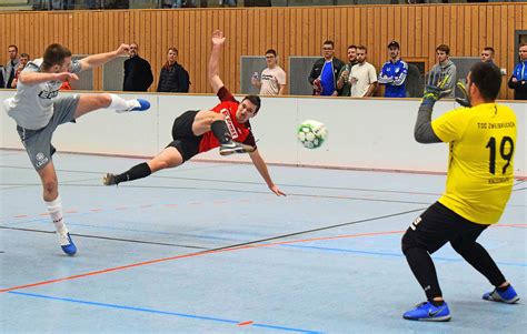 Hallenfu Ball Stadtmeisterschaft In Zweibr Cken Ab Freitag