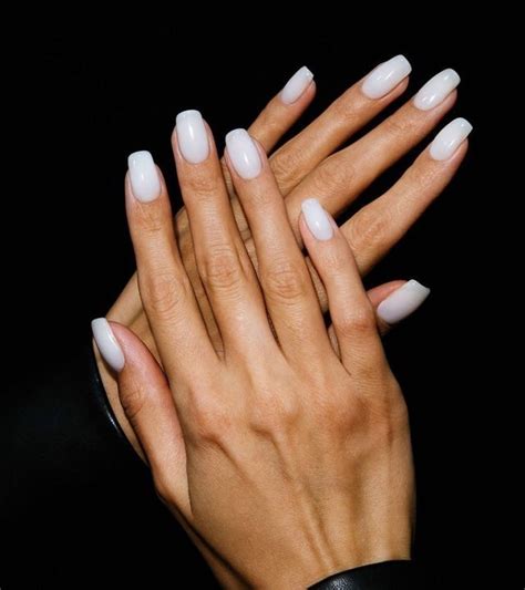 Épinglé par Bayleigh Burress sur nails en 2024 Vernis à ongles pour