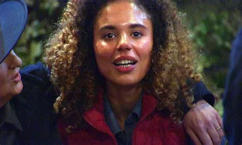 I M A Celeb Jessica Plummer Stripped Naked In Shower To Avoid Myleene Klass Scenes Daily Star