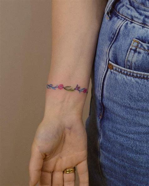 101 Best Feminine Bracelet Tattoo Ideas That Will Blow Your Mind