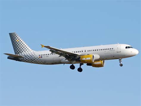 Ec Kbu Airbus A Vueling S N Eurospot Bcn Flickr