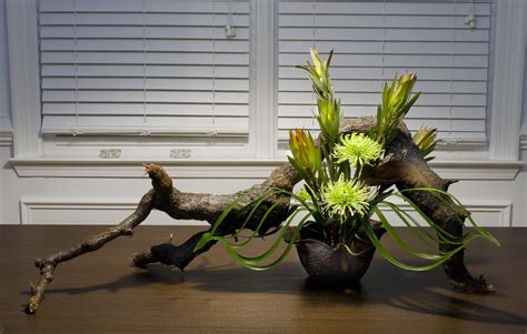 Elegant Ikebana Flower Arrangement