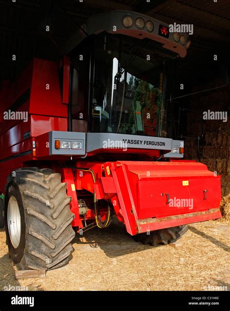 Massey Ferguson combine harvester Stock Photo - Alamy