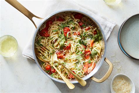 One Pot Spaghetti Cremoso ¡sin Cortar Ni Picar Recetas Vegetarianas