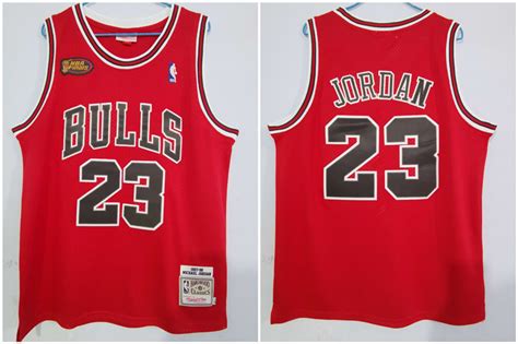 Bulls 23 Michael Jordan Red NBA Finals Patch 1997 98 Hardwood Classics