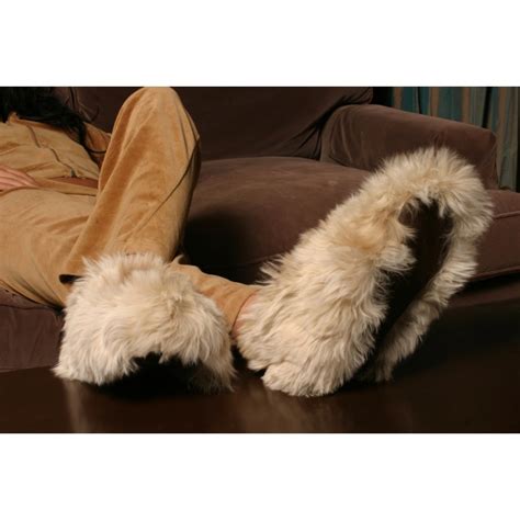 DeluxeComfort.com Luxurious Alpaca Fur Slippers - The Most Luxury Fur ...