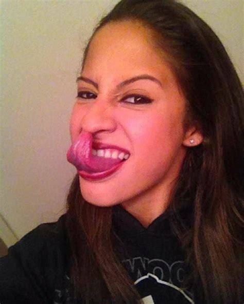 People With Very Long Tongues 17 Pics