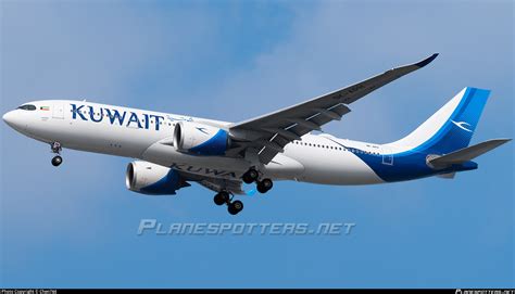 K Aph Kuwait Airways Airbus A Photo By Chen Id