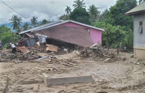 Rumah Hanyut Dan Rusak Parah Akibat Banjir Di Aceh Tenggara