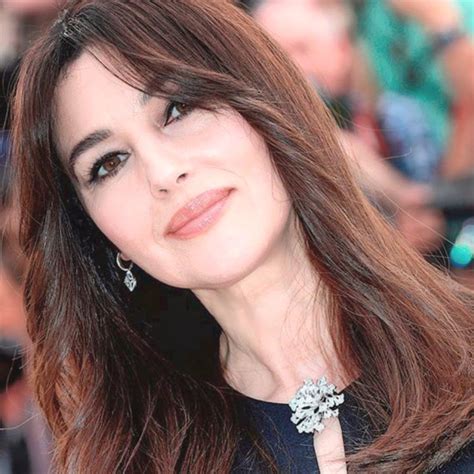 Monica Bellucci biografia età altezza peso figli marito e vita