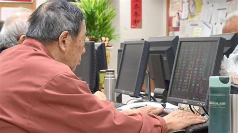 美股上週震盪 台股早盤走弱紅翻黑 ｜ 公視新聞網 Pnn