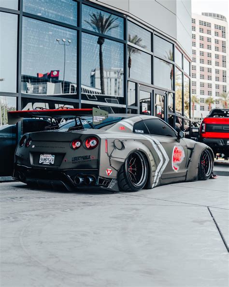 World Gallery Liberty Walk リバティーウォーク Complete Car And Customize