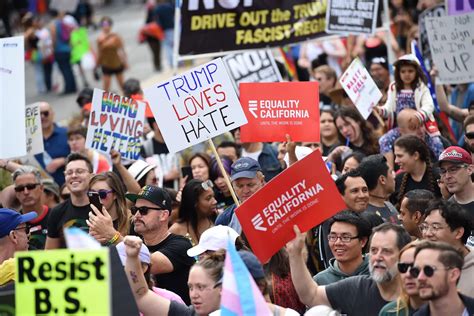 Multitudinarias Marchas Del Orgullo Gay En Diferentes Partes Del Mundo Infobae