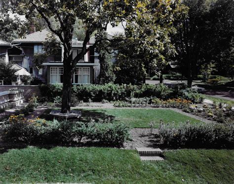 House Exterior Gallery – Meyer May House