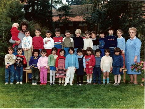 Photo De Classe Maternelle 2 Annee De 1985 école Maternelle Copains