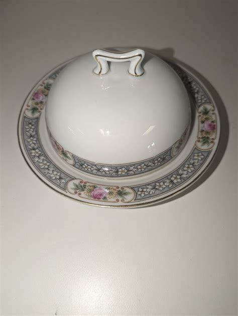 Vintage Paul Muller Selb Bavaria Covered Butter Dish Mue China