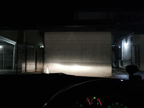 Strange pattern on inside of headlight lens MK1 vrs - Skoda Fabia Mk1