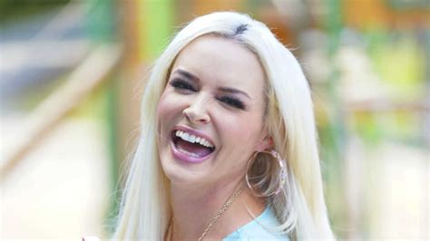 Daniela Katzenberger Shares A Piquant Photo You Are Now A Naked Cat