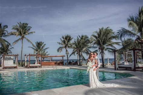 Wedding Beach Photographer in Playa Mexico Katy & Steve