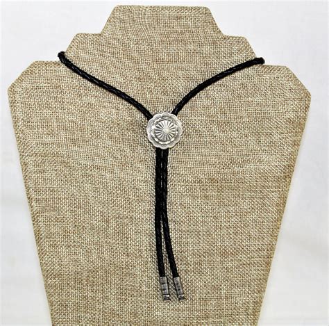 Vintage Pewter Flower Western Bolo Tie