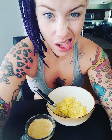 Bec Rawlings Ufc Beauty Bec Rawlings Bare Knuckle Ultimate Fighter