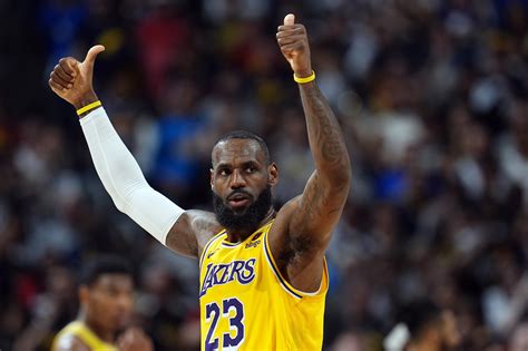 Nba Lebron James Intends To Sign A New Deal With Lakers