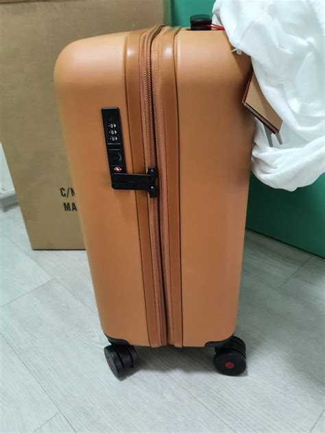 Samsonite Red Toiis C Spinner Exp Hobbies Toys Travel