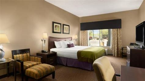 Holiday Inn Scottsdale North- Airpark, an IHG Hotel, Scottsdale ...