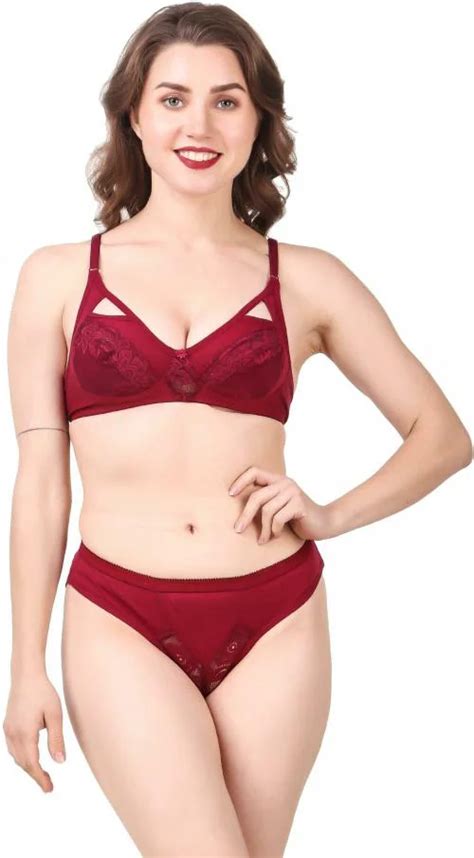 Buy Tace Women Maroon Self Design Hosiery Lingerie Set Online At Best