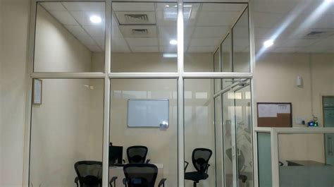 Silver Aluminum Office Partition At Rs 180 Square Feet In Pimpri Chinchwad Id 25226888073