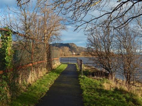 Dumbarton Foreshore Walk © Lairich Rig Geograph Britain And Ireland