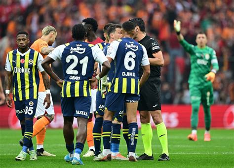 Dev derbide Fenerbahçe Galatasaray ı tek golle geçti Süper Lig de