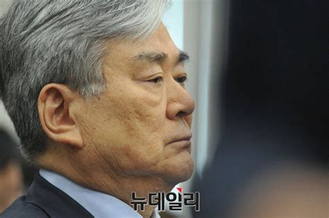 生生 국감 조양호 한진그룹 회장 정부 지원 없어 외국선사에 졌다 Save Internet 뉴데일리