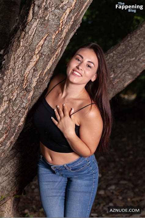 Sumiko Nude In The Woods AZNude