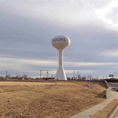 moore water tower   moore  virtual globetrotting