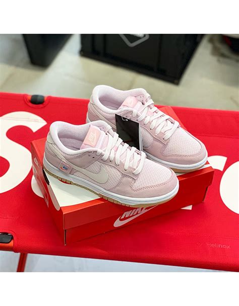 NIKE WMNS DUNK LOW TEDDY BEAR LIGHT SOFT PINK 1669790949 투엘 TWOEL