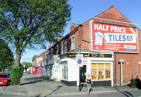 Hessle Road Gipsyville Paul Glazzard Cc By Sa 2 0 Geograph