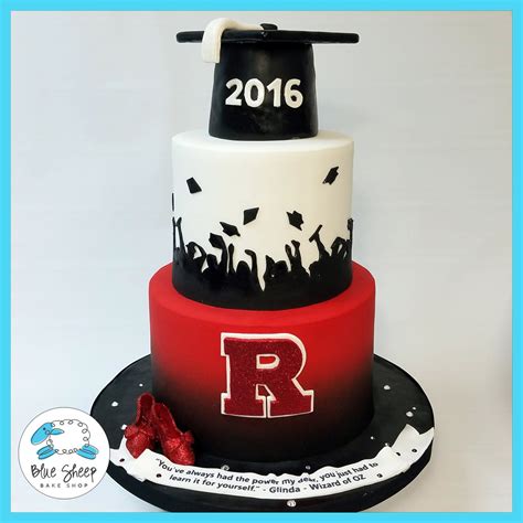 Pin By Leah S Events On Graduation Cakes Graduation Cakes Graduation