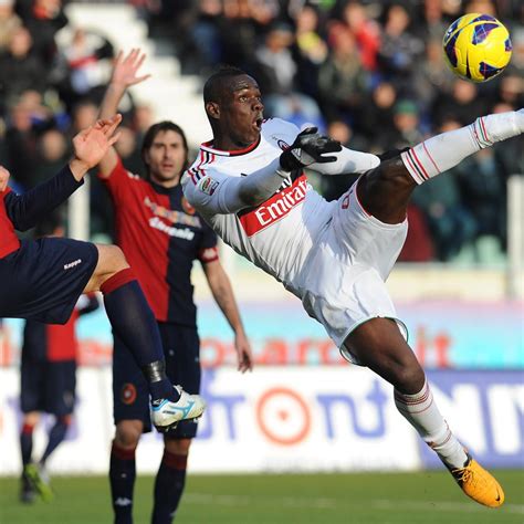 Mario Balotelli Scores Pk Insane Scissor Kick Goal Disallowed In Ac Milan Draw News Scores