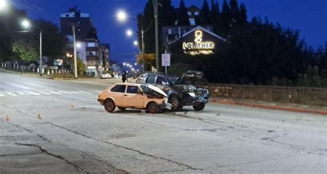 Una mujer resultó herida tras un fuerte choque ANB Agencia de