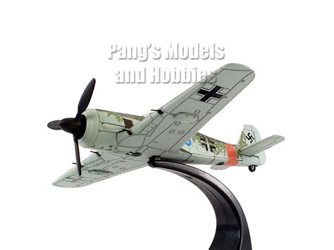 Set of Two - P-51 Mustang vs Fw-190 "Defense of the Reich, 1944-45" 1/ – Pang's Models and Hobbies