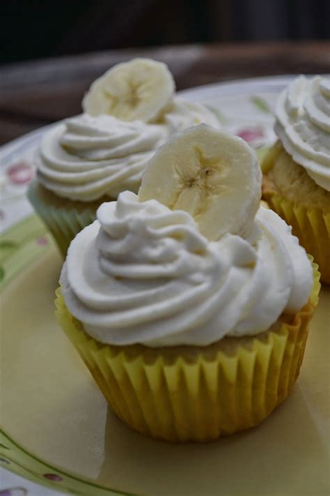 Banana Pudding Cupcakes