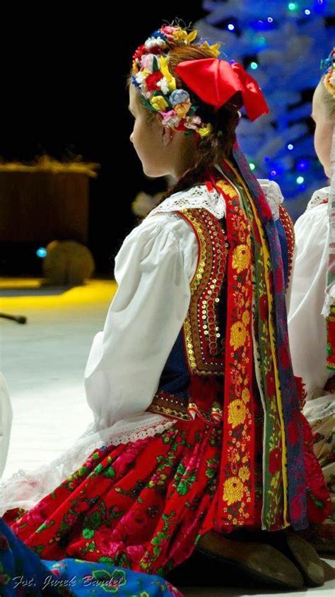 Folk Costume From Krak W Poland Photo Via Zpit Wierczkowiacy