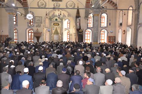 ULU CAMİDE CUMA HUTBESİNİ MEHMET GÖRMEZ OKUDU